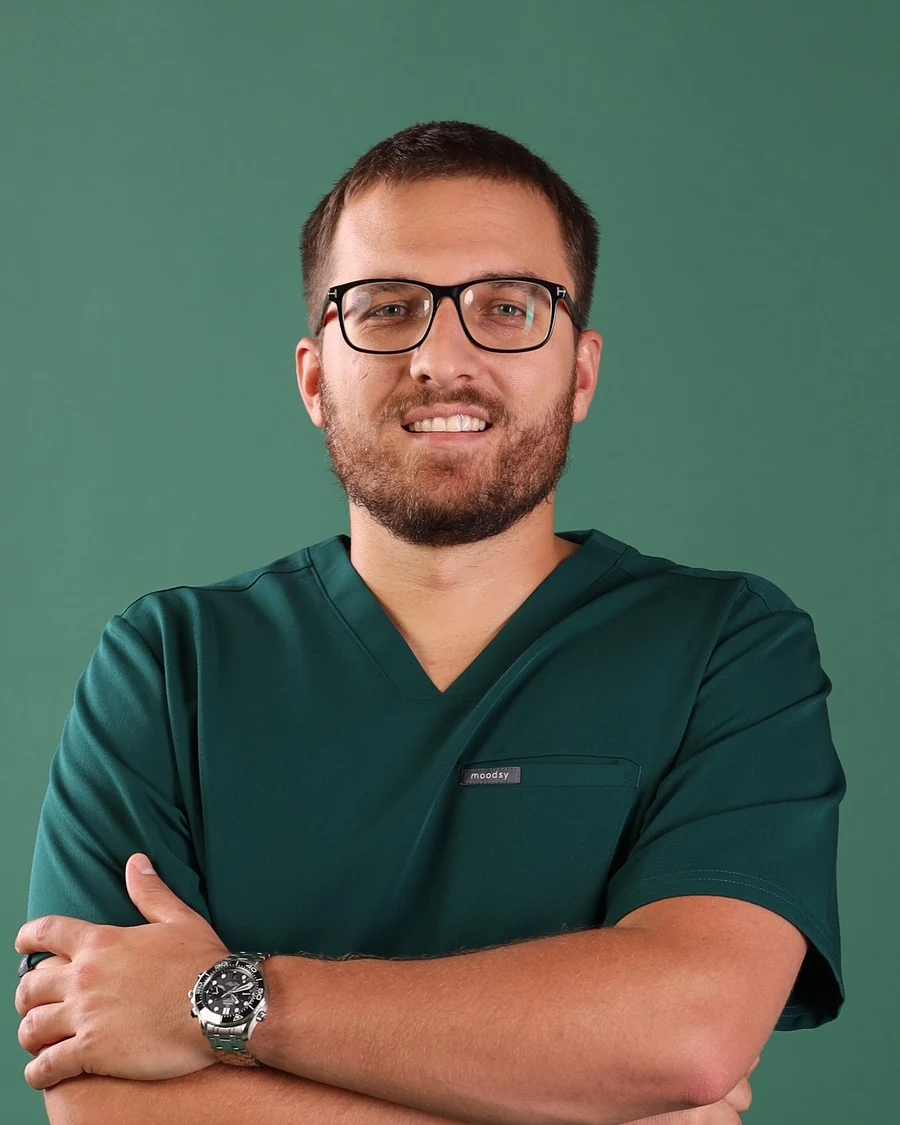 dr n. med. Kamil Marczewski